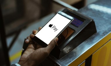 Apple Leaves Credit Biz Due to Risk Yet Still Treats Users Like Tricks