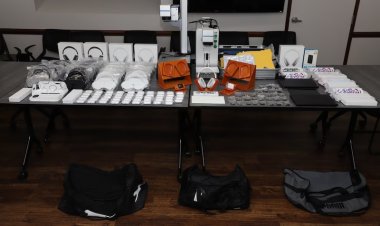 Two Arrested in South Alabama with $50,000 in Counterfeit Apple Products, Officials Say