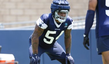 Dallas Cowboys Defensive End Sam Williams Suffers Season-Ending Knee Injury