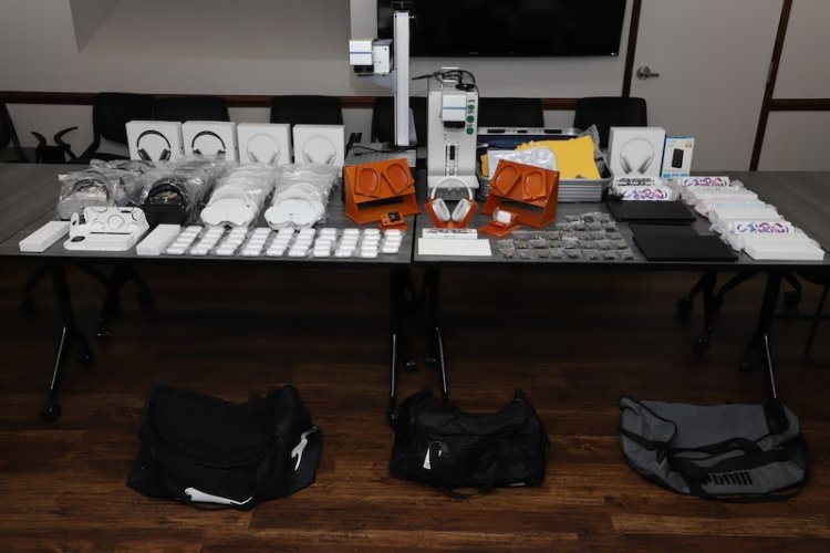 Two Arrested in South Alabama with $50,000 in Counterfeit Apple Products, Officials Say