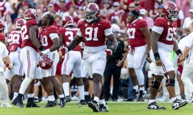 Jehiem Oatis Back in Action for Alabama After Spring Injury