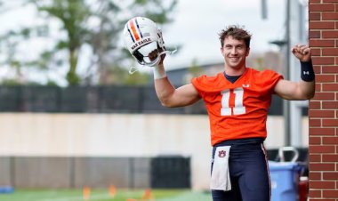 Auburn Freshman QB Walker White Impresses Coaching Staff in Fall Camp