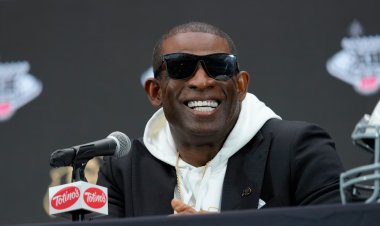Deion Sanders Confronts Reporters, Calls Out CBS in Fiery Press Conference