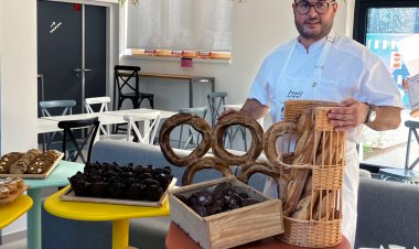 The Unexpected Olympic Champion: The Chocolate Muffin That Stole the Show in the Olympic Village