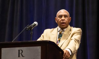 Alabama Democratic Party Chair Accuses DNC of Racism; Doug Jones Denies Allegations as 'Trump-like' Rhetoric