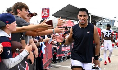 Henry To’oTo’o Embraces Confidence for Second NFL Season