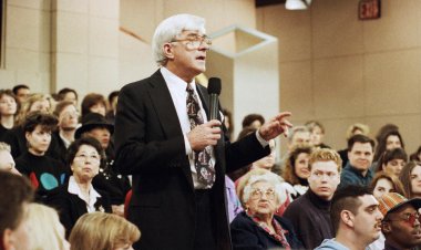 Legendary TV Talk Show Host Phil Donahue Passes Away at 88