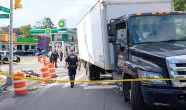 Brooklyn teenager struck by box truck uses dying breath to ask 'why mom is crying'