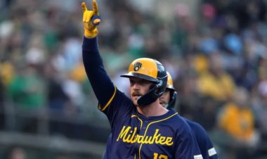 'This is our division': Brewers run roughshod over NL Central yet again