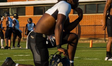 Auburn's Alvin Henderson Dominates Season Opener with 5 Touchdowns