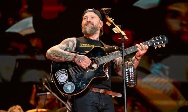 Zac Brown's Wife Reveals Divorce Request Just Days After Wedding Celebration