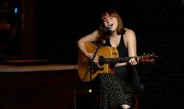 The Showcase in Mountain View gives local musicians a chance to shine