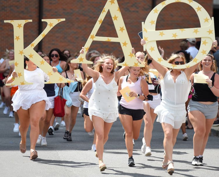 Bama Rush 2024: Key Dates and What to Expect as Alabama Sororities Welcome New Members