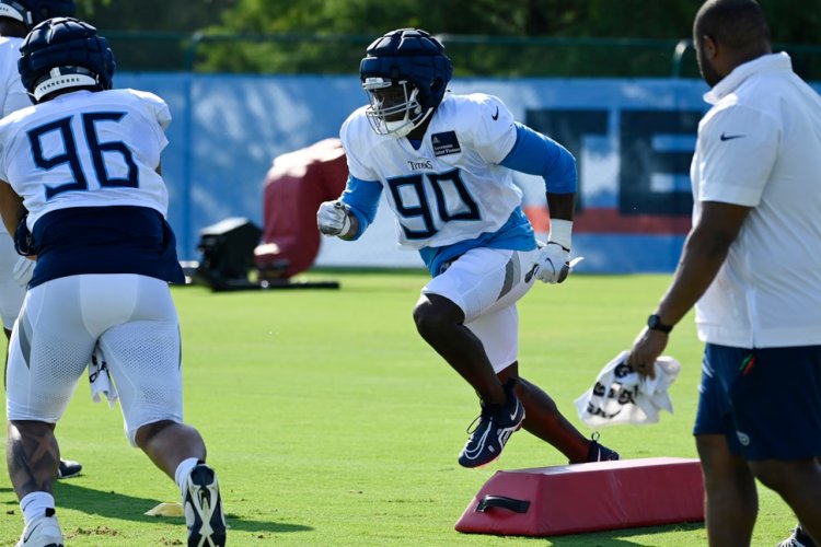 Titans’ Marlon Davidson Faces Potentially Season-Ending Injury