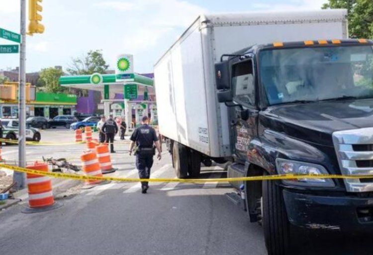 Brooklyn teenager struck by box truck uses dying breath to ask 'why mom is crying'