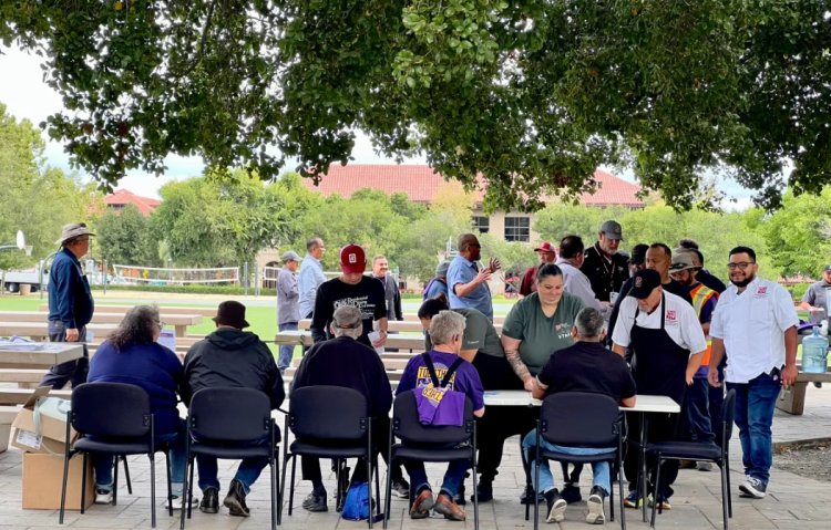 Union workers at Stanford vote to authorize strike