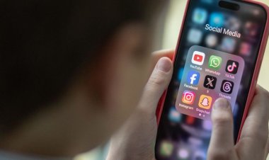 Blue State Bans ‘Addictive’ Social Media Content For Minors, Notifications During School Hours
