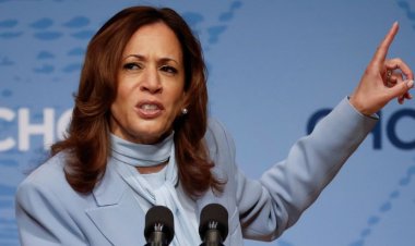 Kamala Harris Caught Chanting ‘Down With Deportation’ In Unearthed Video