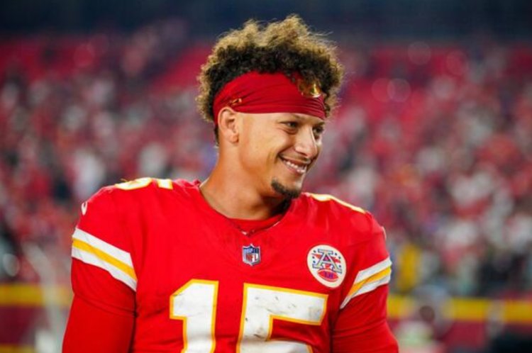 Patrick Mahomes brushes off comments made about his wife, Brittany, by Donald Trump