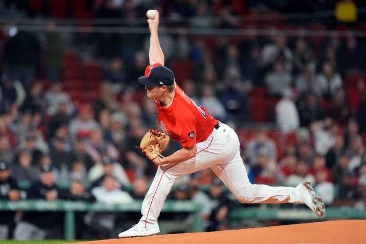 Auburn Star Richard Fitts Sets Pitching Record with Boston Red Sox