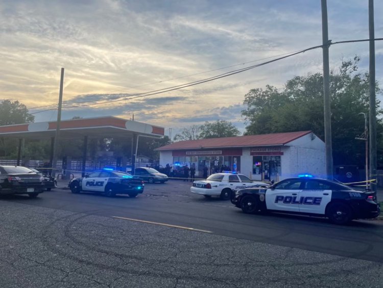 Man Killed in Birmingham Convenience Store Shooting Possibly Over Facebook Dispute