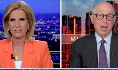 Former Clinton pollster cautions about the weakening of the Democratic "Blue Wall" for Harris, following her struggle to connect during a Fox interview.