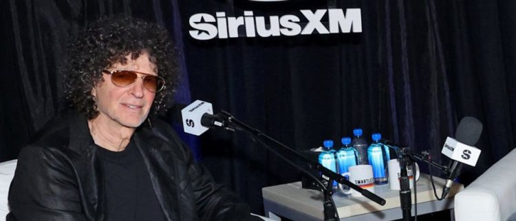 Howard Stern Takes 30 Seconds to Share His Concerns About a Trump Victory with Harris.