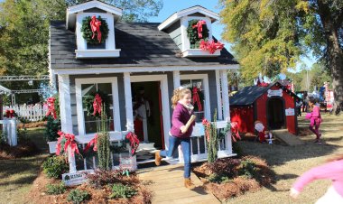 Alabama's 67 Counties: Unique Christmas Traditions