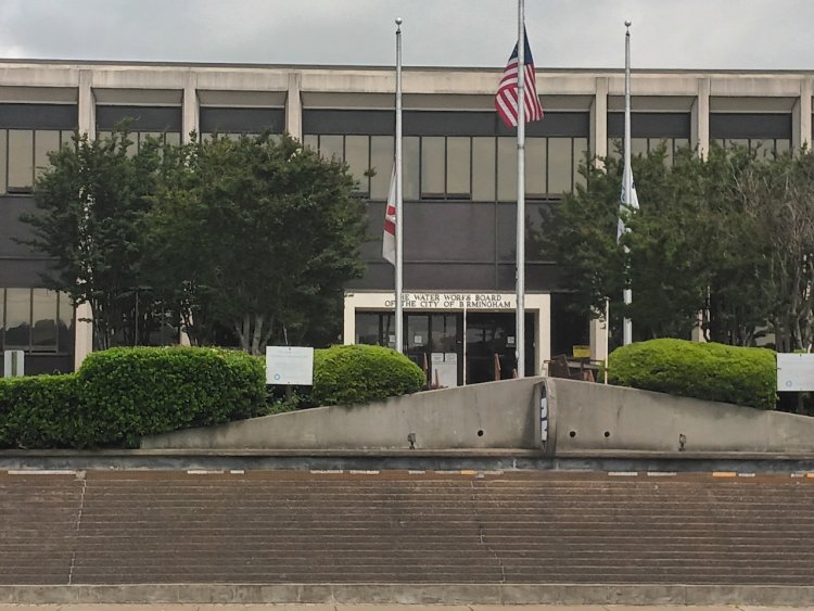 Following a backlash over lavish contracts and a leadership change, the Birmingham Water Works Board is considering a state audit.