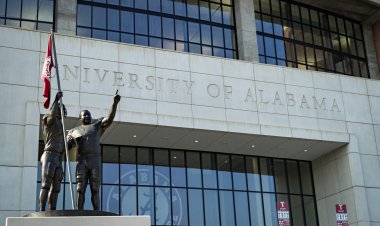 A Professor at the University of Alabama Claims a Strong State Official Threatened Program Funding Due to DEI Content