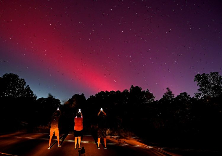 Will Tonight's Northern Lights Be Seen in Alabama? What the Forecast Indicates
