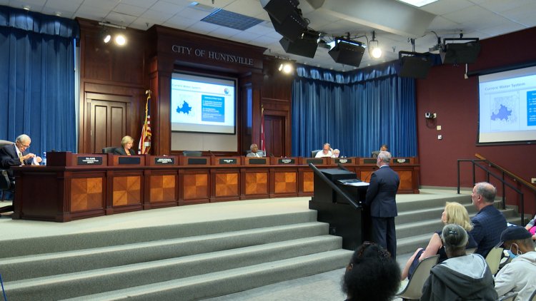 Before the June 26 vote, the Huntsville Council pauses its sewer rate hike and considers other options.