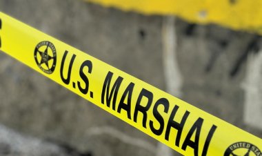 After 17 years on the run, an Alabama fugitive who thought he was descended from the Scottish Robin Hood was apprehended.