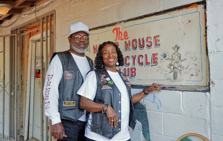 Grandaddy fries bid adieu to the beloved Alabama restaurant "Local Roots," which closes its last doors.