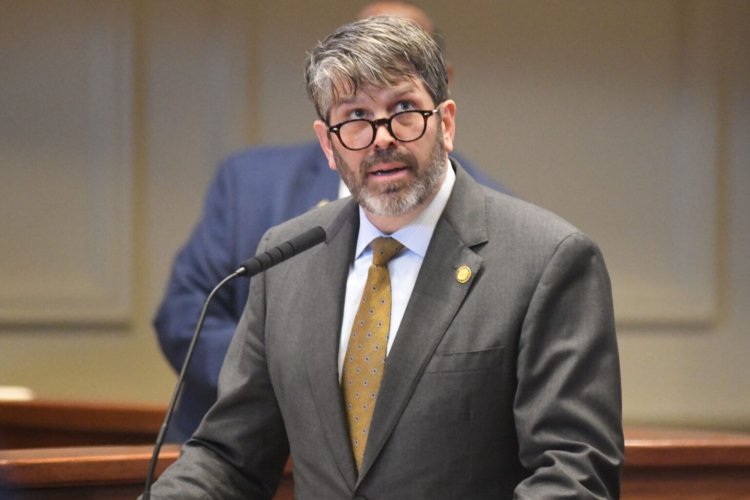 Alabama Senate Leader Moves to Repeal His Own Disputed Bill Following Public Outcry