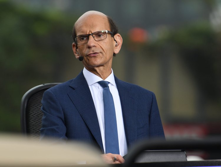 Paul Finebaum's opinion on Clemson' s 1–3 loss to Dabo Swinney is that the Heat is going nowhere. Why? Start.
