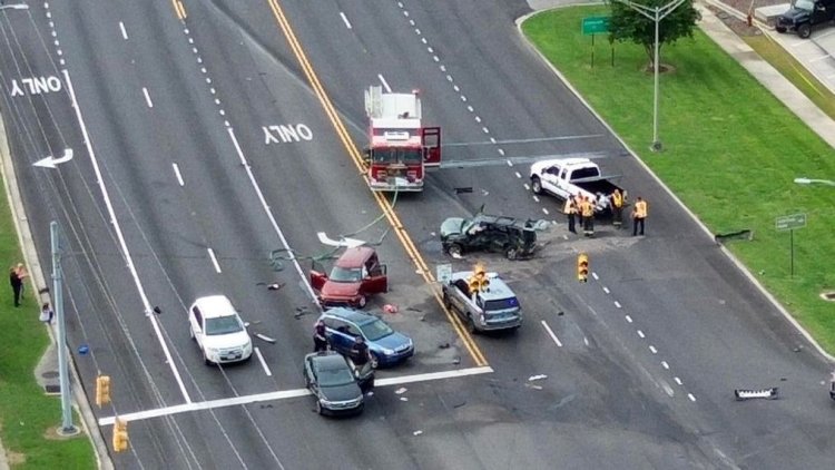 One Dead, One Injured After Late-Night Crash in Cullman County